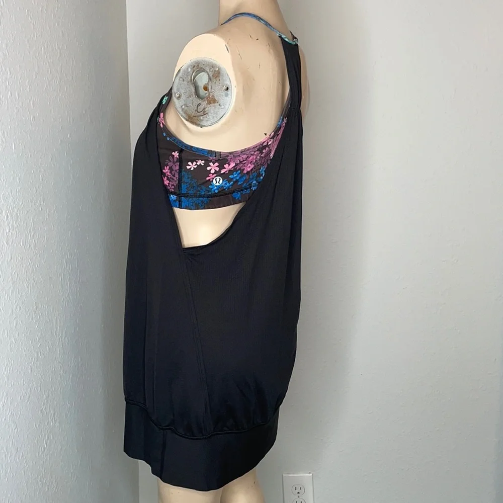 lululemon athletica Black Tank with Pink and Blue Floral Back 10 SO CUTE 🥰